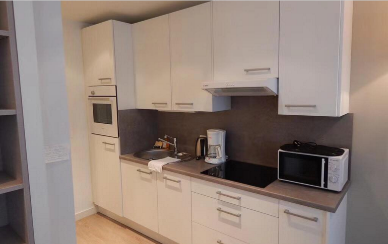 頤槿1.png 頤槿1.png